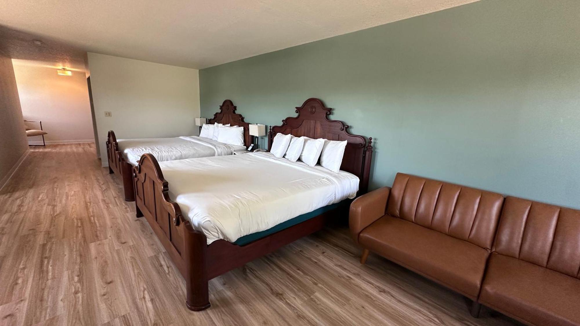 The Shelby Inn Shelbyville Экстерьер фото
